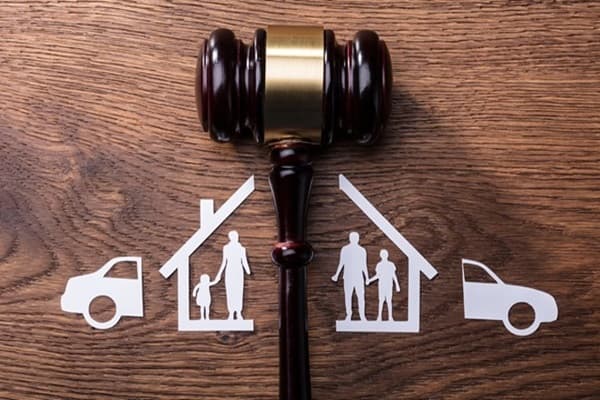 بهترین وکیل طلاق در تهران از نظر متخصصان سایت میهن وکیل کیست؟