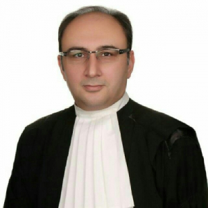 وحید نصیری اوانکی بهترین وکیل کلاهبرداری در کرج