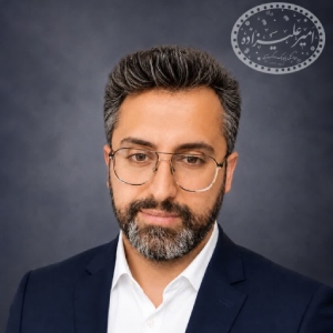 امیر علیزاده بهترین وکیل ملکی در کرج