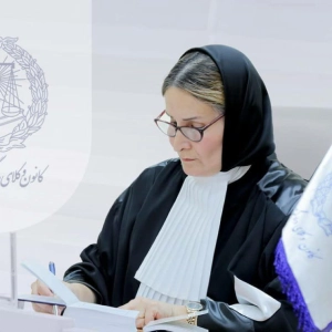 آرام طغرل بهترین وکیل تهران