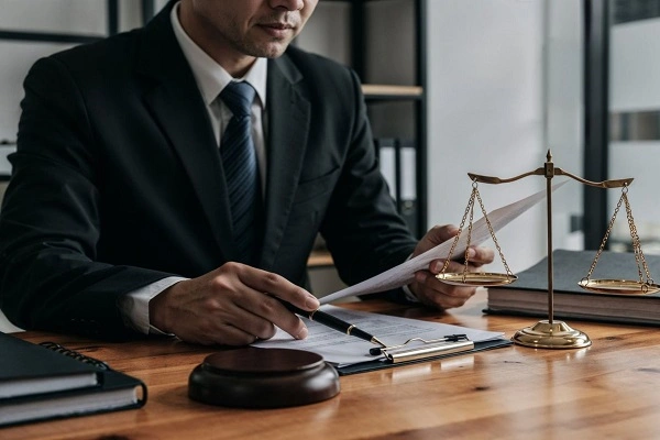 نکات بارز در خصوص دستمزد بهترین وکیل شمال تهران