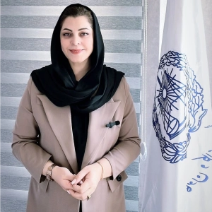 سارا آژیده بهترنی وکیل مهرهی در کرج