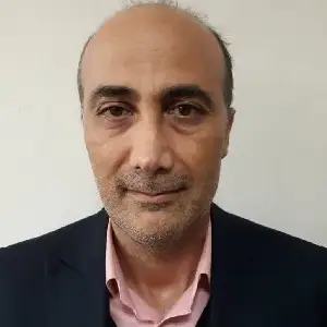 علی همتی بهترین وکیل رشت