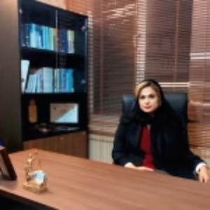 عاطفه مجیدی بهترین وکیل مشهد