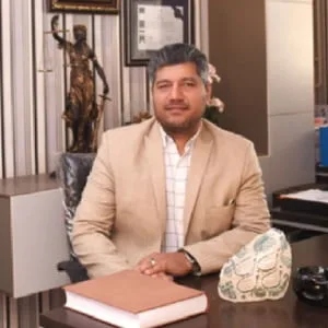 دکتر علی اصغر احمدی بهترین وکیل گرگان