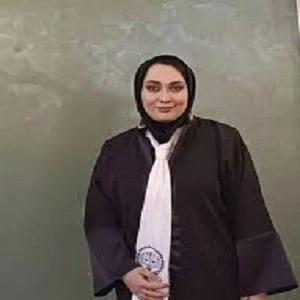 فاطمه سادات پیش بین وکیل قزوین