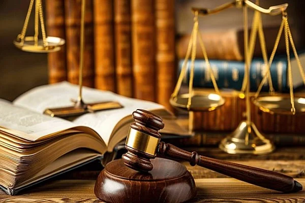 بهترین وکیل شهریار در چه زمینه های فعالیت میکند؟