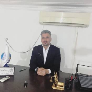 حامد احمدی بهترین وکیل بندرعباس