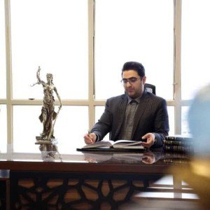 مصطفی ضیغمی بهترین وکیل ملکی در همدان