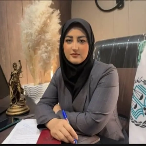 افسانه راستی بهترین وکیل خانواده شیراز