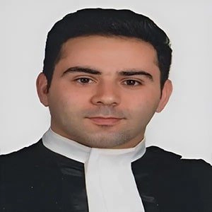 احسان عزیزپور بهترین وکیل خانواده در اردبیل