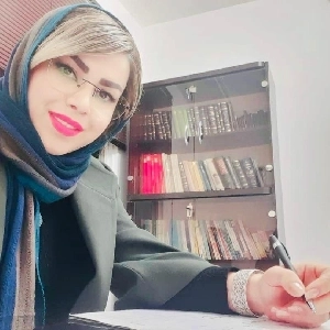 فاطمه خلیلی پالندی بهترین وکیل ملکی در ساری