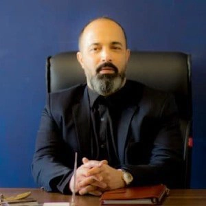 مهرداد رحمانی بهترین وکیل تهرانپارس