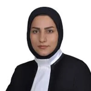 نجمه نصیری بزنجانی وکیل زن در همدان