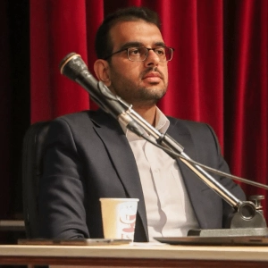 نوید فتح الهی بهترین وکیل بروجرد