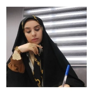 ستاره ملک شاهی اصل بهترین وکیل زن بندر عباس