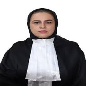 سوده رمضان زاده وکیل زن در رشت