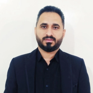 بختیار احمدی بابادی بهترین وکیل شوشتر
