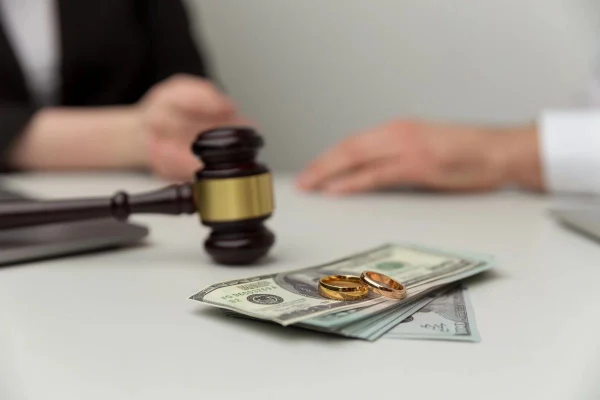 حق الوکاله وکیل طلاق در بندرعباس چگونه است؟