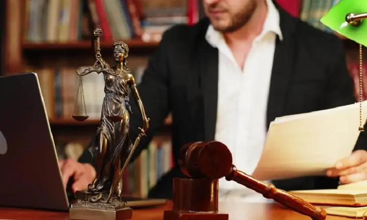 برای مدیریت دستمزد وکلای خانواده به چه نکاتی باید توجه کرد؟