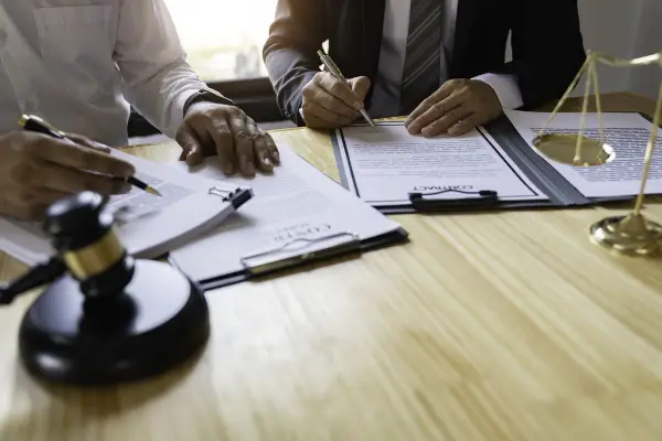 هزینه های بهترین وکیل ونک چقدر می باشد؟