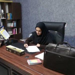 فاطمه اختشی بهترین وکیل زن کرمان