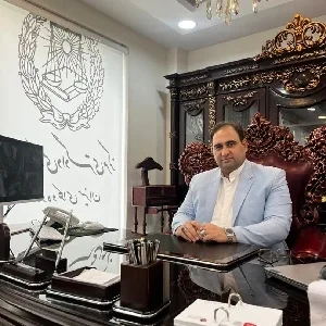 دکتر محمد رضازاده بهترین وکیل شریعتی