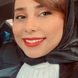 سارا سالاری بهترین وکیل طلاق کرمان