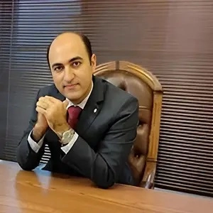 سیدرضا ملک جلالی بهترین وکیل شریعتی