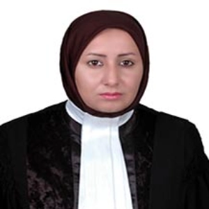 سودابه نبی پور گیسی بهترین وکیل زن کرمان