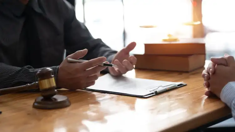 چگونه بهترین وکیل در پرند را پیدا کنیم؟