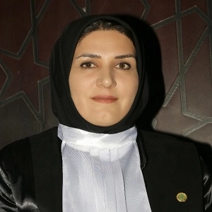 آمنه یاوری بهترین وکیل کیفری در زنجان