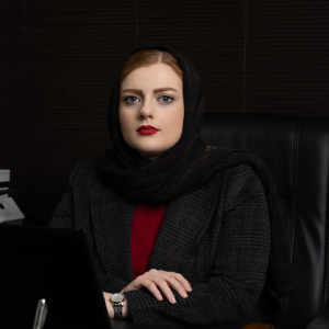 انسیه یوسف پور بهترین وکیل گیلان