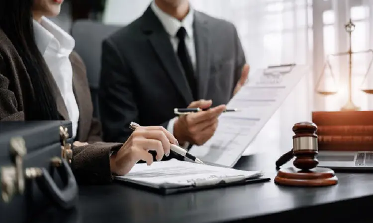 چرا دریافت راهنمایی حقوقی از وکیل شهرضا قبل از اقدام ضروری است؟