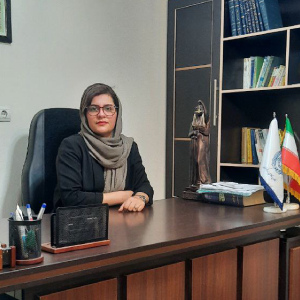 شیرین کاوه بهترین وکیل خانواده در اهواز