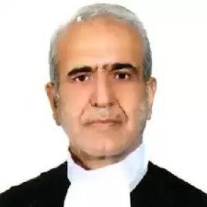 محمد کلانتری بهترین وکیل کیفری در ساری