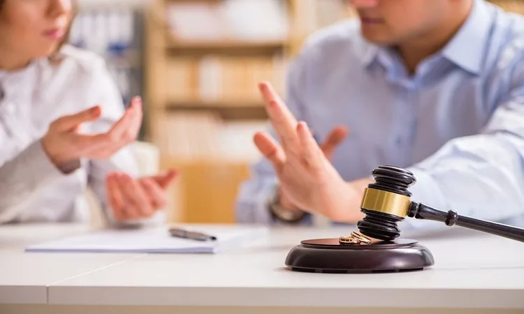 وکلای طلاق در ایلام دارای چه تخصص هایی می باشند؟