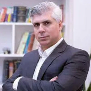 ‌عباس اسدی بهترین وکیل خانواده در شرق تهران