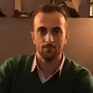 محمد شریف زاده بهترین وکیل ملکی در لاهیجان