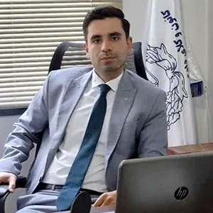 مرتضی طاهری بهترین وکیل غرب تهران