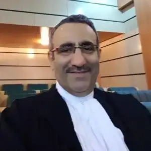 رشید عنایت تبار بهترین وکیل خانواده در بابل