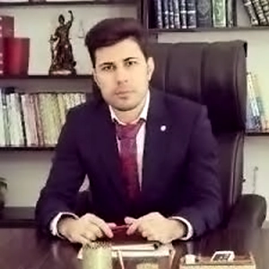 توحید اکبری بهترین وکیل نظرآباد