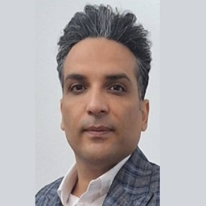 علیرضا پاینده کیا بهترین وکیل ارث در مشهد
