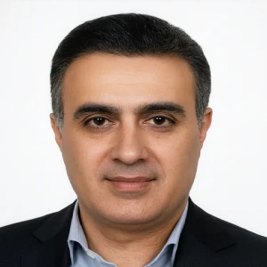 فرامرز مفیدپور بهترین وکیل تصادفات در اصفهان