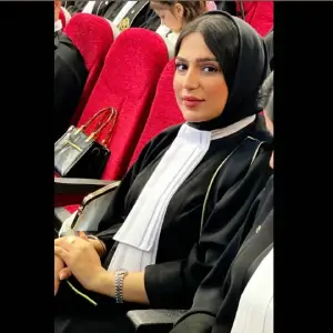 فاطمه بارانی بهترین وکیل زن در دزفول