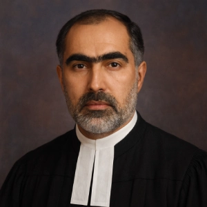 حبیب اله کرمی گلباغی بهترین وکیل الوند