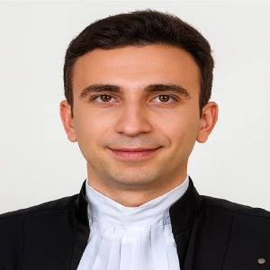 رسول رضائی بهترین وکیل ارث در قم