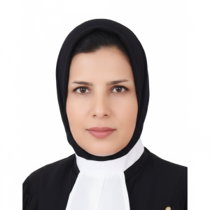 سمیه عاشوری بهترین وکیل زن در شهرقدس
