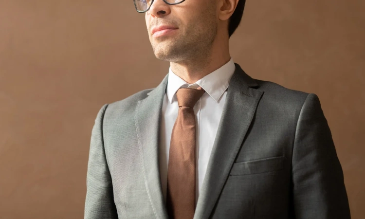 چطور بفهمیم پرونده ما نیاز به حضور وکیل کرمانشاه دارد؟