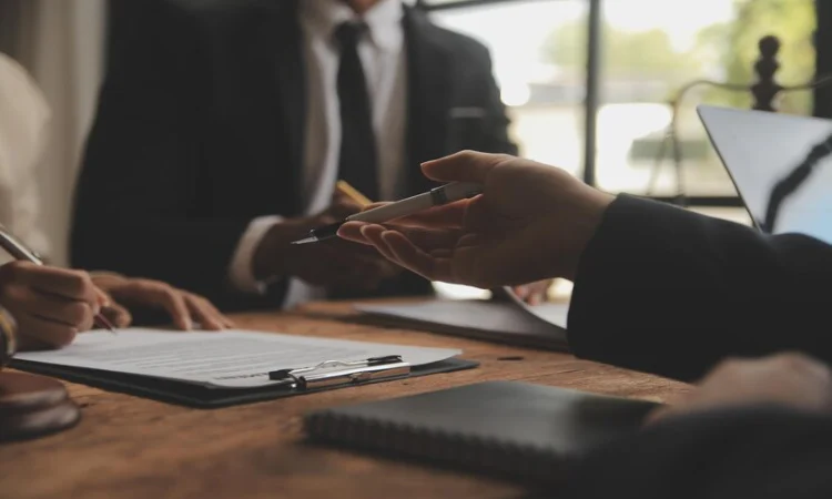 شرایط همکاری با وکلای الوند چیست؟